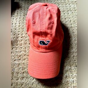 Orange Vineyard Vines hat. Like new. Never worn. NWOT